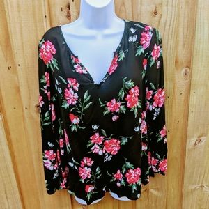 Black floral print top